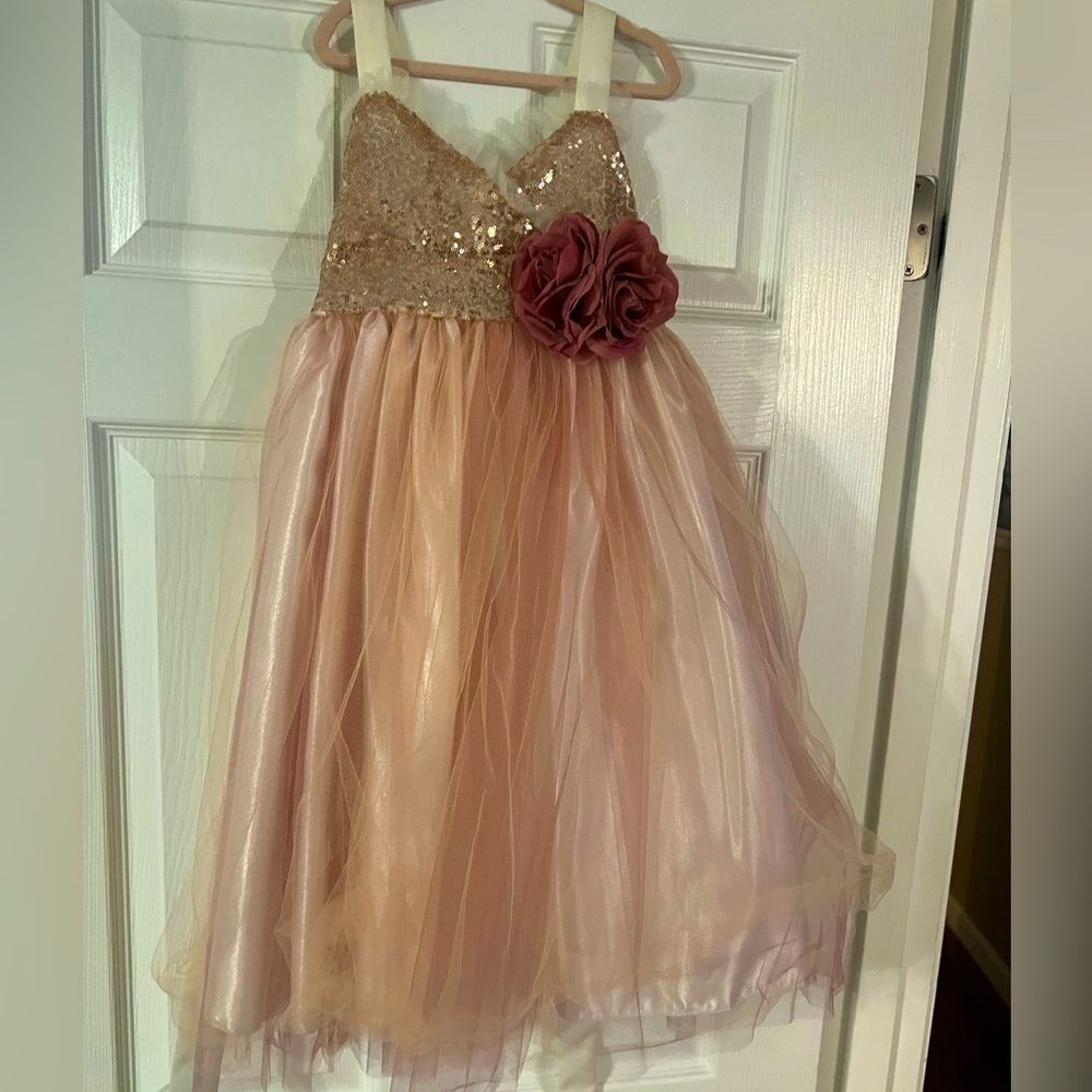 Gorgeous girls dress